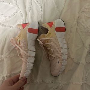 Light Pink Nike Metcon Sneakers Size 8.5